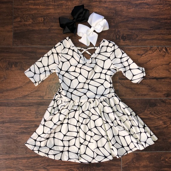 Dot Dot Smile Other - 🆕Dot Dot Smile Ballerina Dress w/ 2 Matching Bows